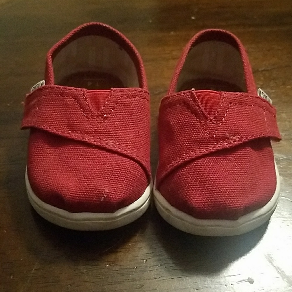 Toddler Toms
